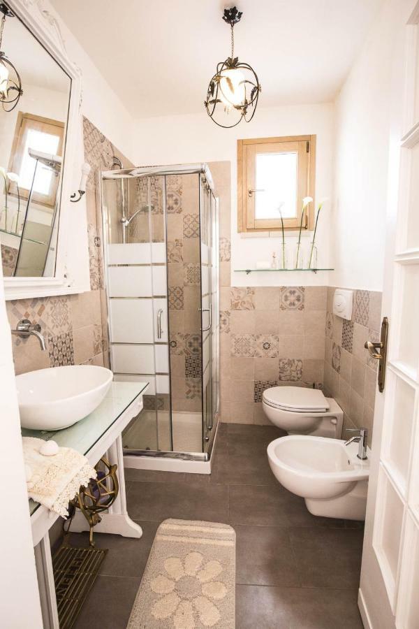 ポッジャルド Il Borgo Bed & Breakfast エクステリア 写真