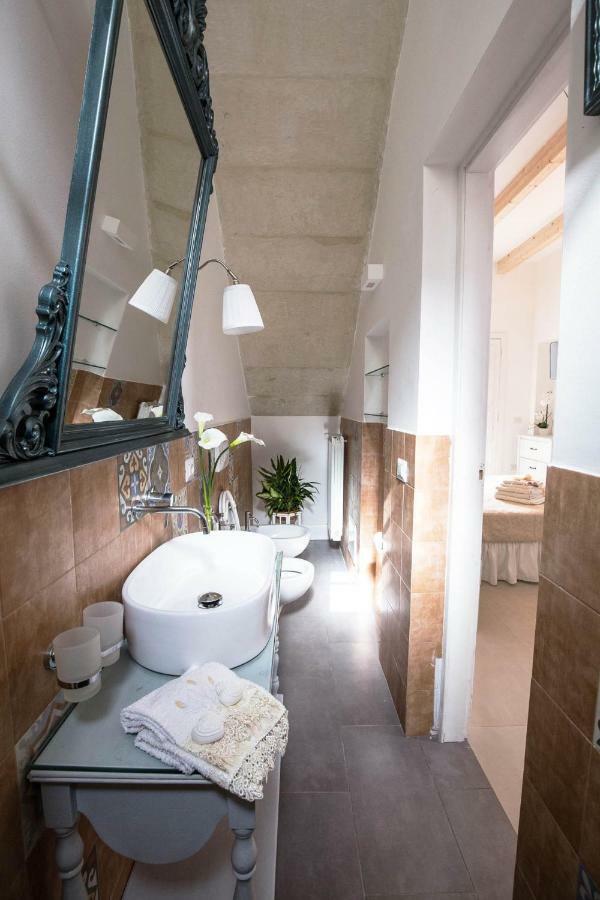 ポッジャルド Il Borgo Bed & Breakfast エクステリア 写真