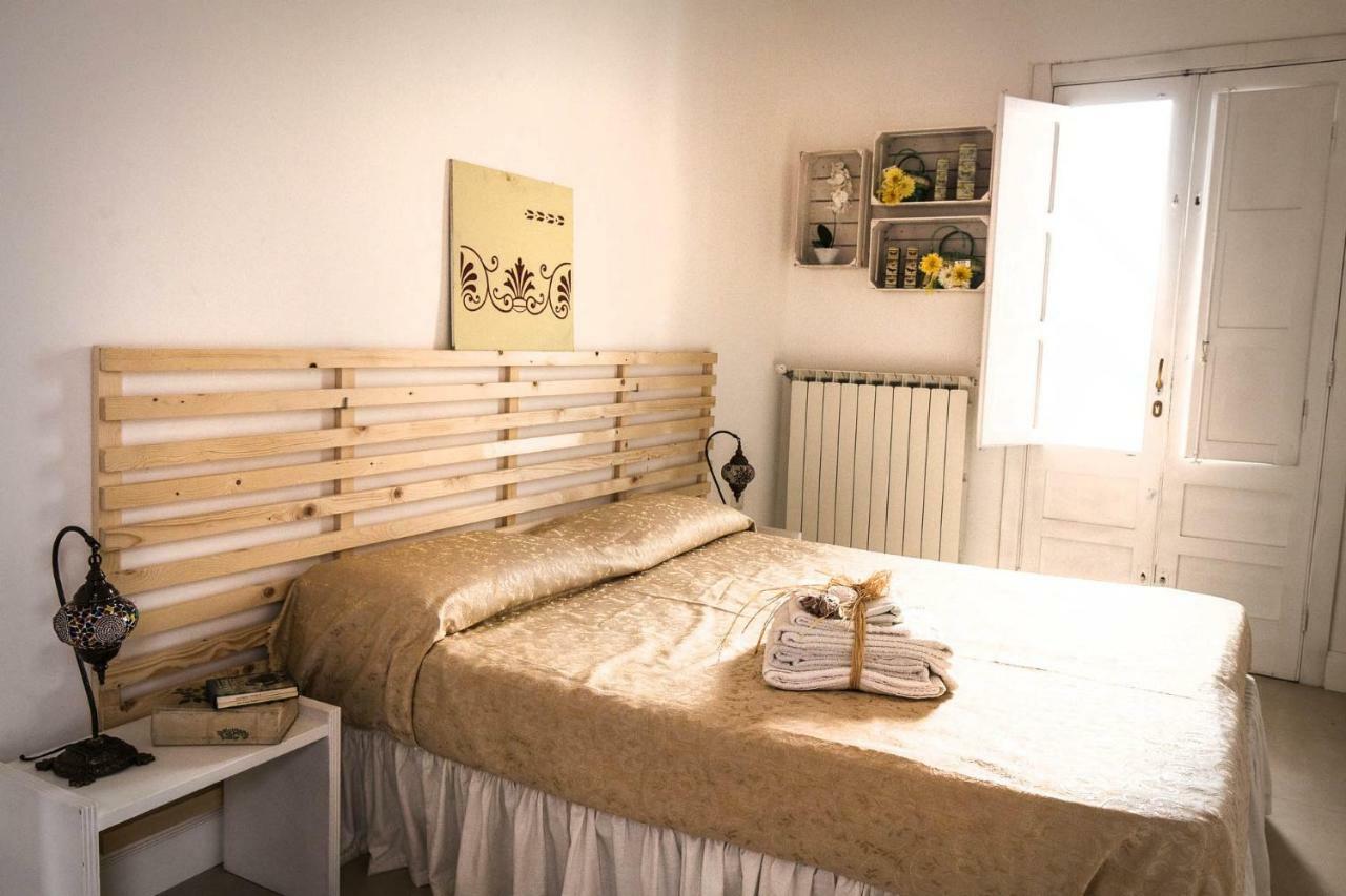 ポッジャルド Il Borgo Bed & Breakfast エクステリア 写真