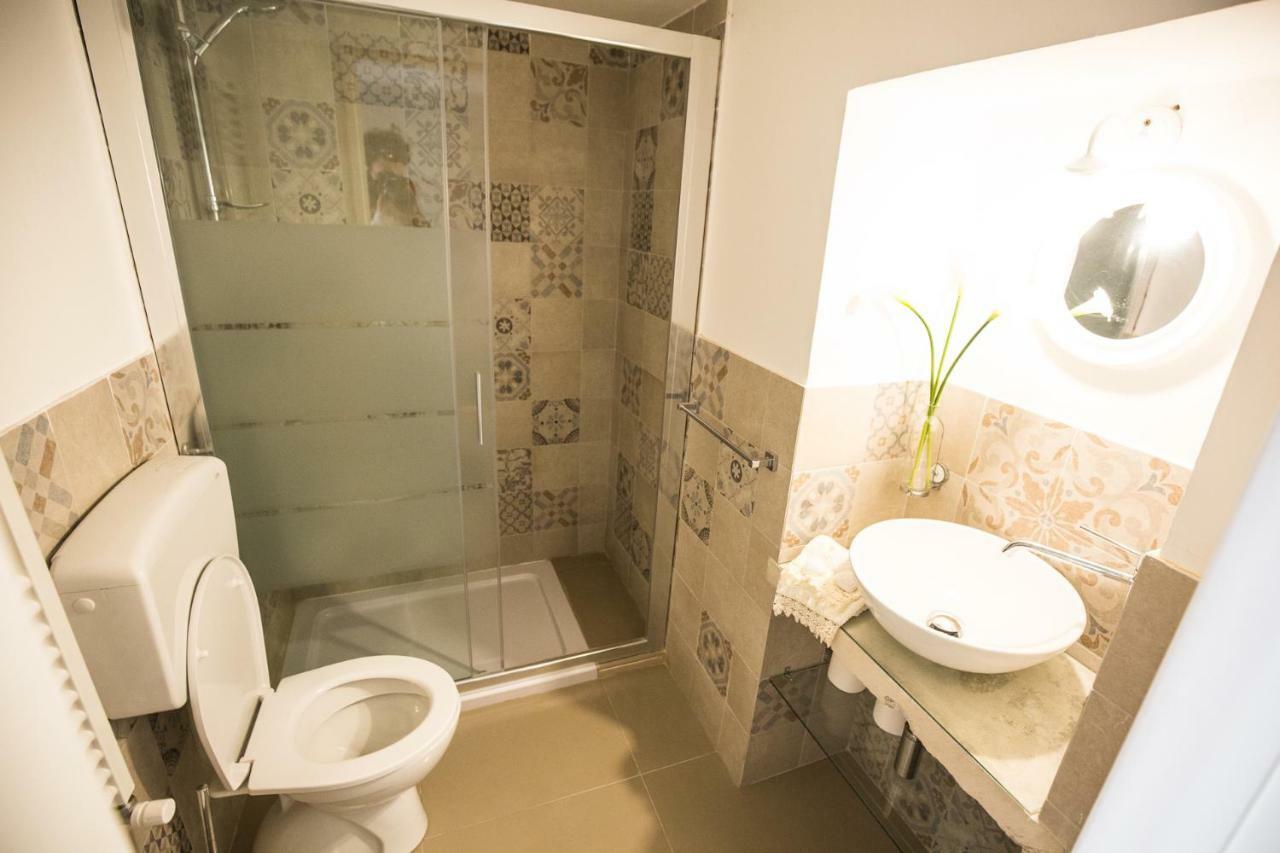 ポッジャルド Il Borgo Bed & Breakfast エクステリア 写真